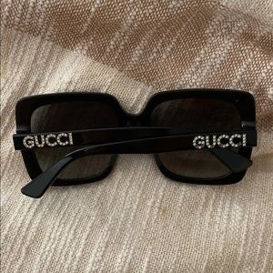 Oversized gucci sunglasses with crystals